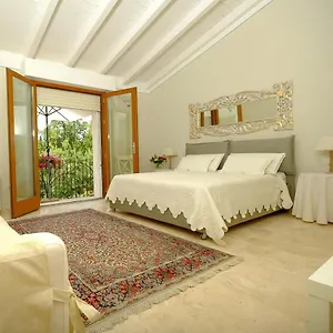  Couette-café Corte Dei Mirti, Signorili